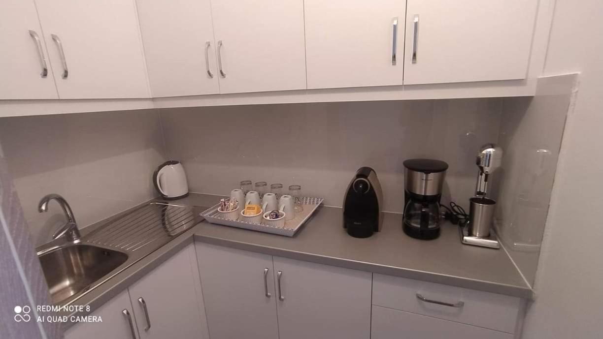 Meto Rooms Саранда Екстер'єр фото